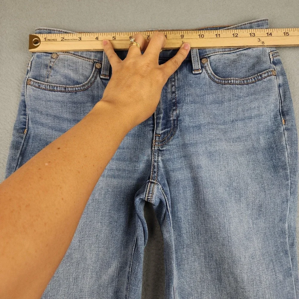 Talbots Skinny Jeans Womens 8 Blue Light Wash Mid Rise Stretch Denim Casual